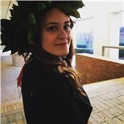 Laureata in scienze politiche, offre ripetizioni per gli studenti delle scuole elementari, medie e superiori. Disposta ad offrire ripetizioni anche per gli esami universitari di scienze politiche